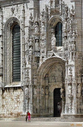 LISBOA (Portugal): Portal sul do Mosteiro dos Jerónimos
