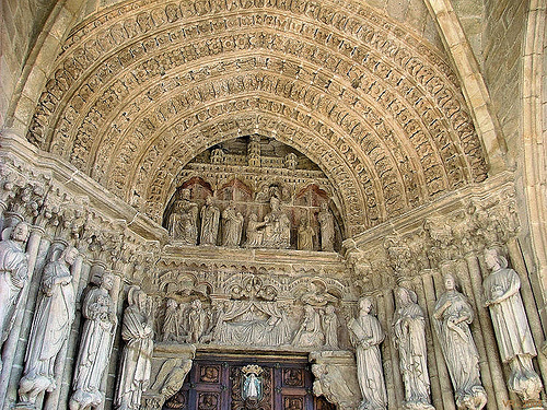 TUI (Espanha): Timpano da catedral
