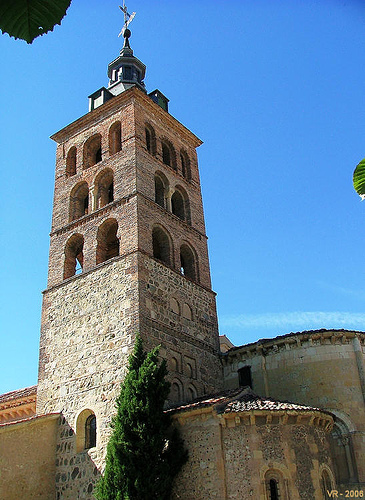 SEGÓVIA (Espanha): Igreja de San Andrés.