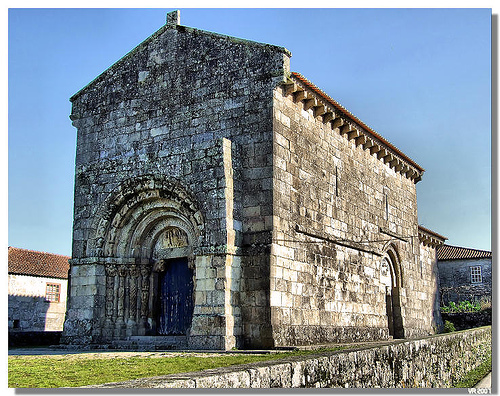 PONTE DA BARCA (Portugal): Mosteiro de Bravães.
